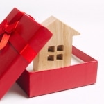 move house for christmas
